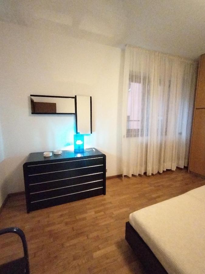 Il Vicolo_Carinissimo Appartamento In Centro Storico, Zona Giorno Mansardata Belluno Ngoại thất bức ảnh