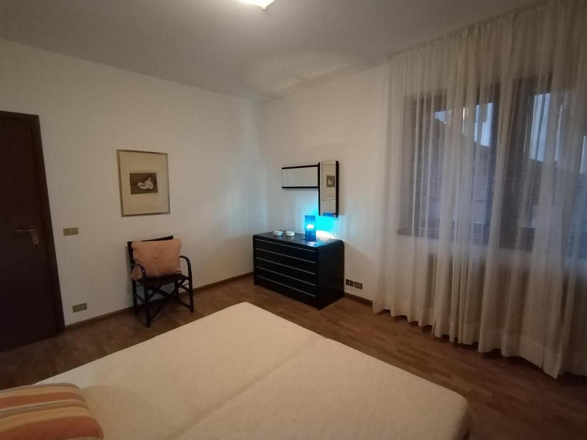 Il Vicolo_Carinissimo Appartamento In Centro Storico, Zona Giorno Mansardata Belluno Ngoại thất bức ảnh