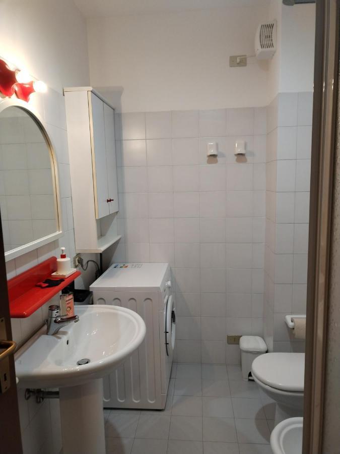 Il Vicolo_Carinissimo Appartamento In Centro Storico, Zona Giorno Mansardata Belluno Ngoại thất bức ảnh