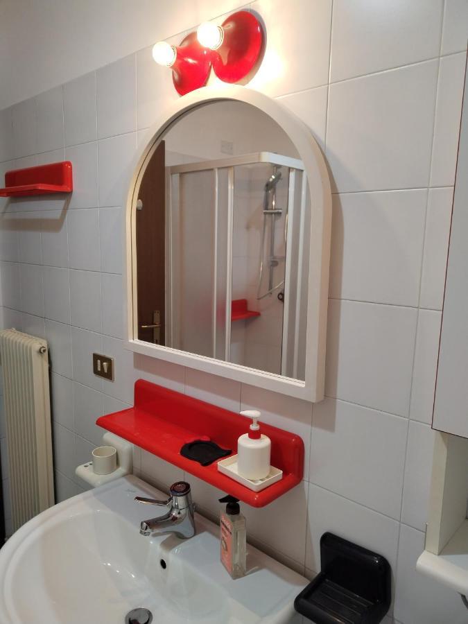 Il Vicolo_Carinissimo Appartamento In Centro Storico, Zona Giorno Mansardata Belluno Ngoại thất bức ảnh