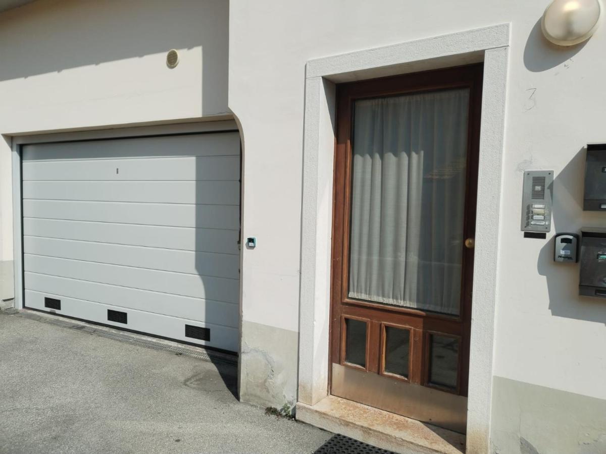 Il Vicolo_Carinissimo Appartamento In Centro Storico, Zona Giorno Mansardata Belluno Ngoại thất bức ảnh